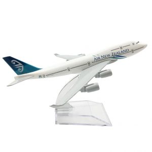 1:400 Air New Zealand Boeing 747 Airplane Metal Diecast Model