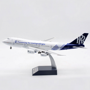 1:200 Rolls-Royce Boeing B747-200 N787RR Airplane Model