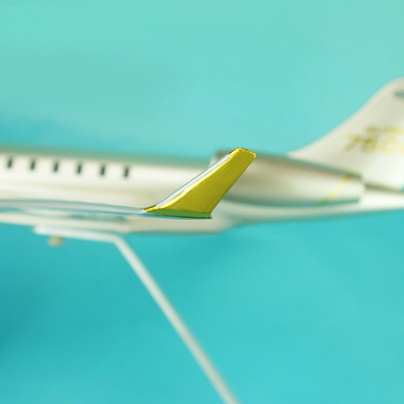 1:72 Bombardier Global 7500 Business Jet Model Airplane - Image 5