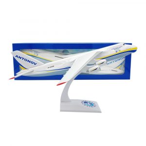 1:200 Antonov Ukraine An-124 Transport Aircraft Model