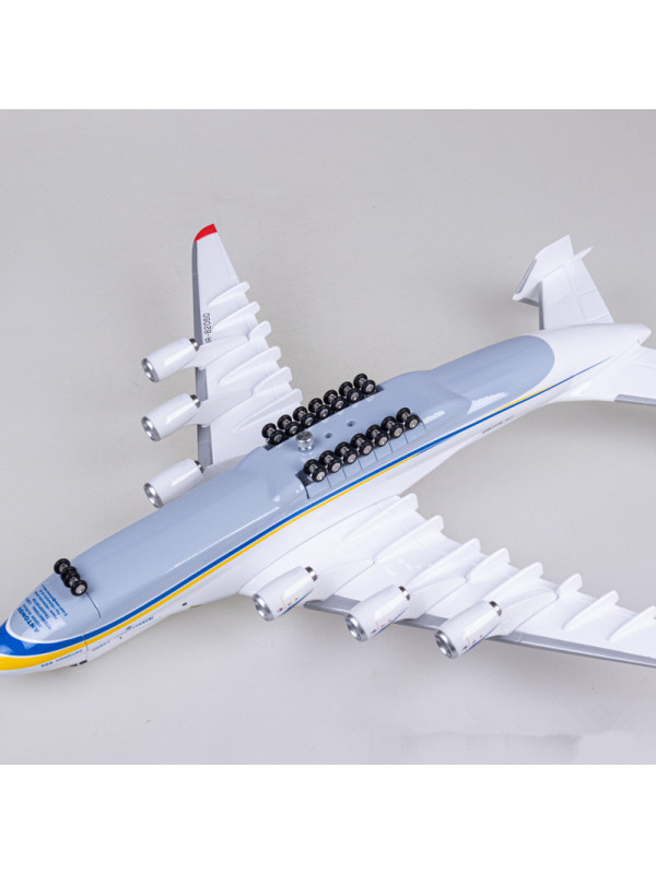 1:200 Commemorate Antonov An-225 Transport Aircraft
