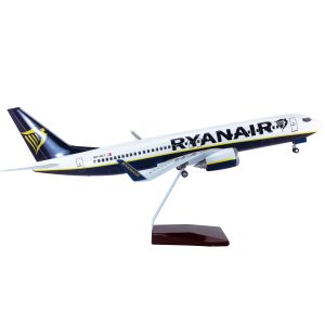 1:85 Ireland Ryanair B737-800 Airplane Model